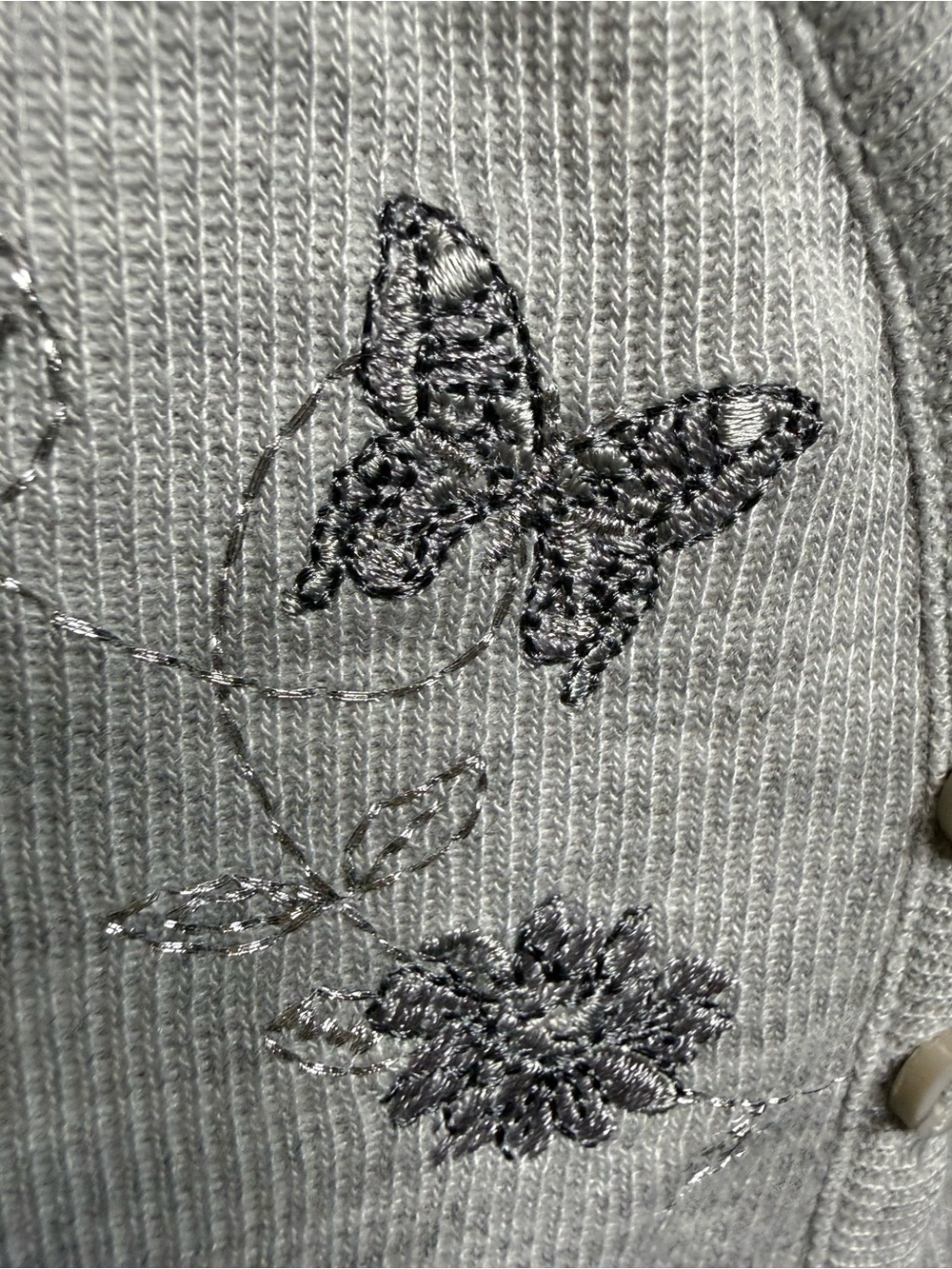 Speculation Embroidered Butterfly & Floral Layered-Look Top – Women’s Large - Picture 9 of 9